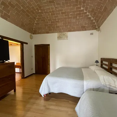 Piazzetta Del Forno Grazioso Bilocale Ad * アッセルジ