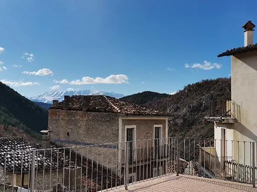 شقة Piazzetta Del Forno Grazioso Bilocale Ad أسيرغي