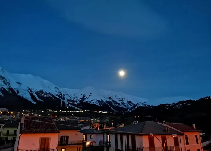 Piazzetta Del Forno Grazioso Bilocale Ad شقة أسيرغي