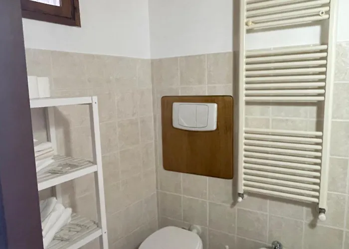 Piazzetta Del Forno Grazioso Bilocale Ad أسيرغي